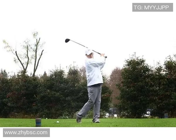 天梭手表与足球明星的完美结合展现运动与时尚的无限魅力 天梭手表与足球明星的完美结合展现运动与时尚的无限魅力