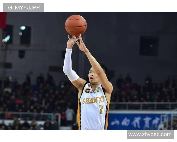 武汉篮球队战术创新引发热议球迷热盼新赛季表现提升